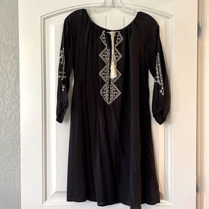 Cute BoHo dress. Small, never worn 🖤